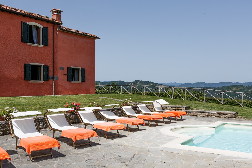 HOLIDAY-RENTAL-LA-COLLINACCIA-LUXURY-VILLA-WITH-SWIMMING-POOL-UP-TO-18-PEOPLE-EMILIA-ROMAGNA