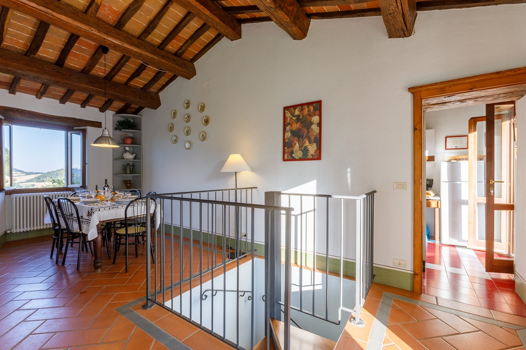 Villa Mazzino in Marradi, this luxury villa with swimming pool and garden, for up to 6 people, is available for holiday rental in Tuscany at the border with Emilia Romagna.