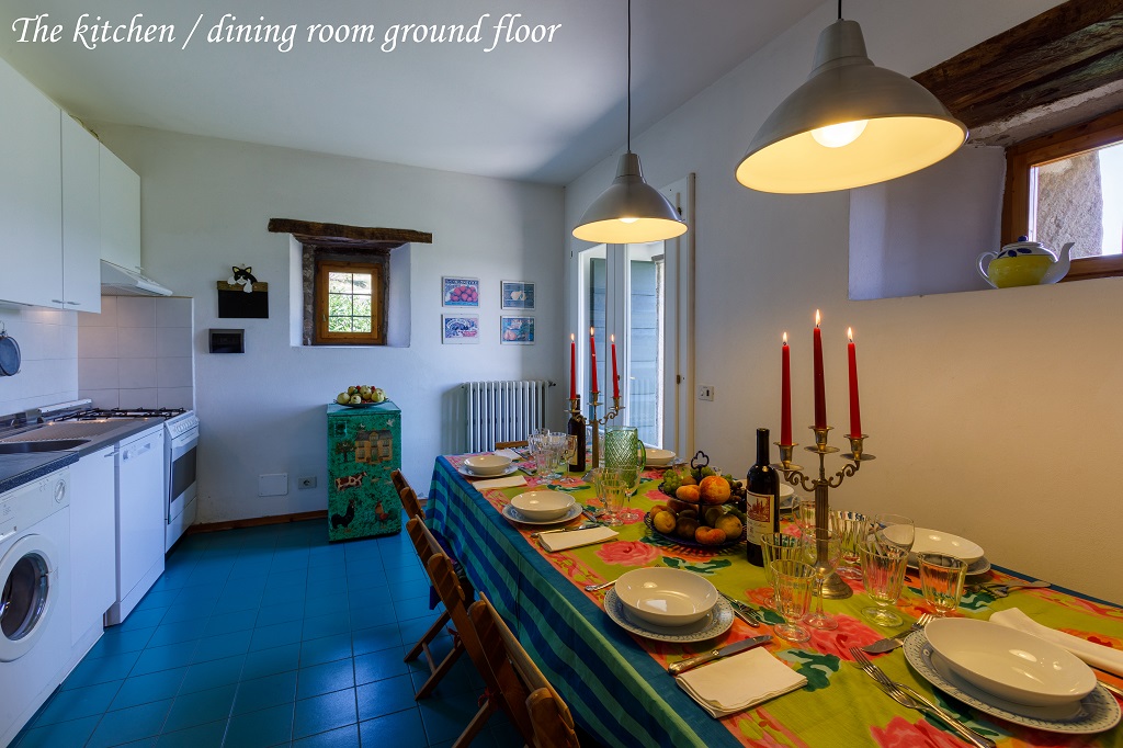 Villa I Vanzetti in Tredozio, this luxury villa with swimming pool and garden, for up to 14 people, is available for holiday rental in Emilia Romagna at the border with Tuscany. 